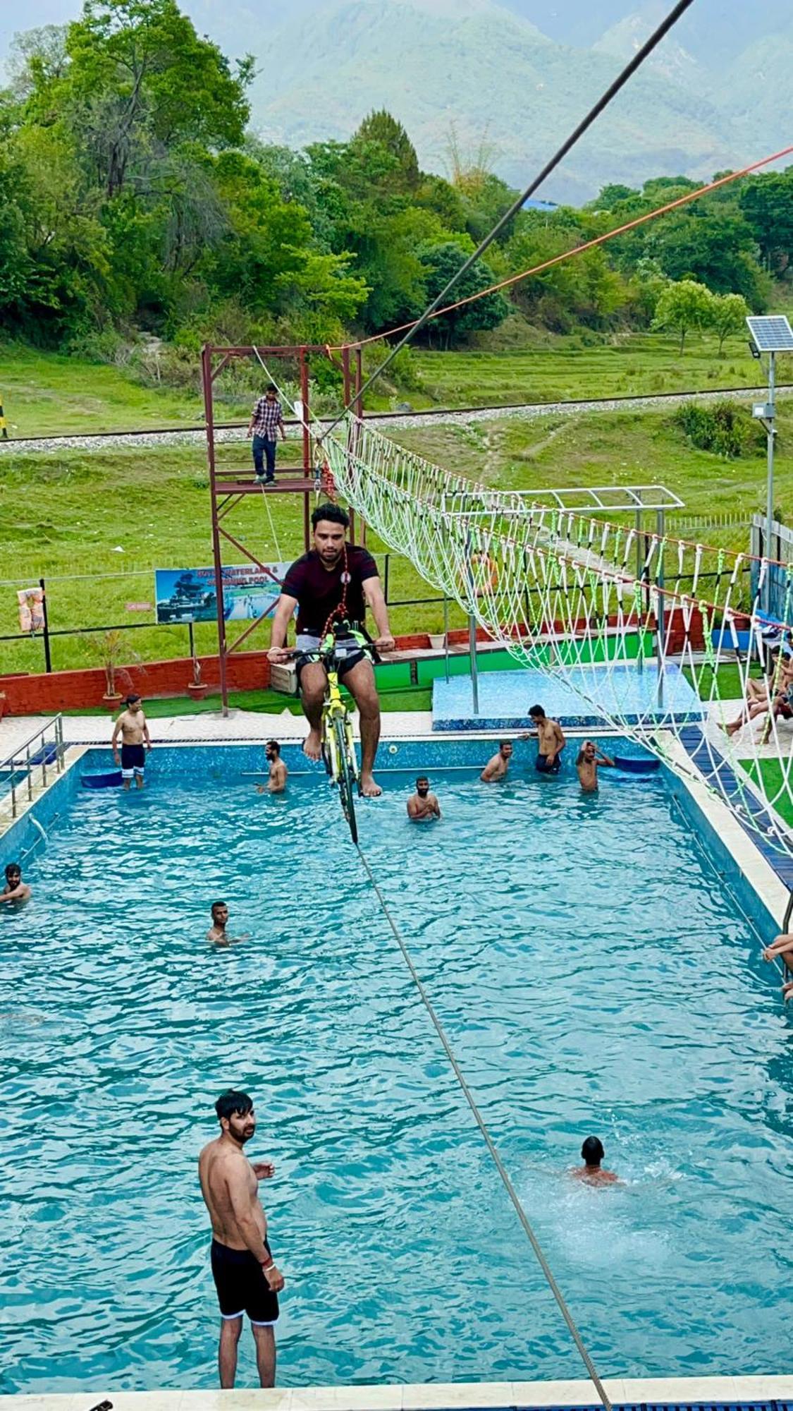 Hotel Waterland Aiju Bagian luar foto